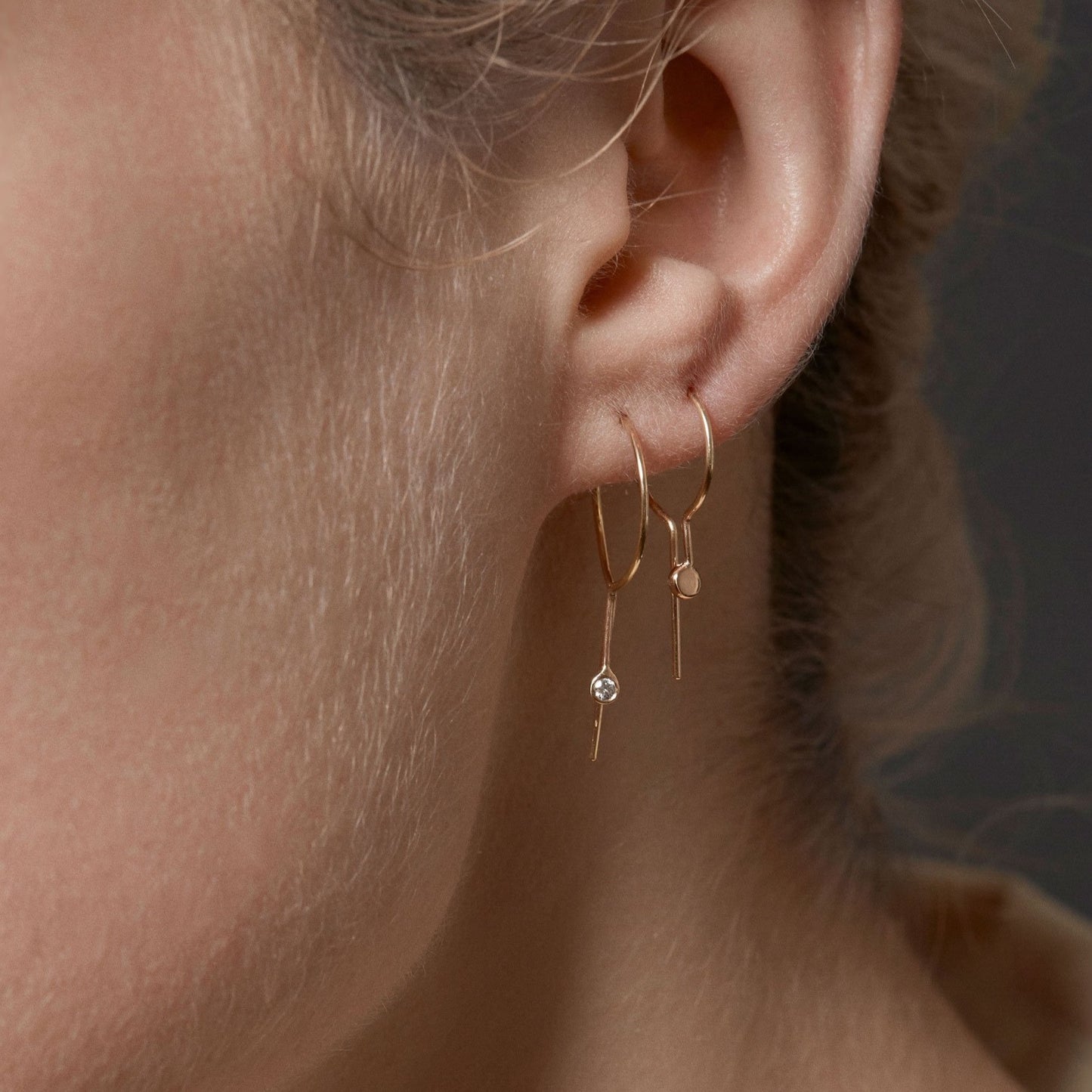 14k gold earrings with diamond. 